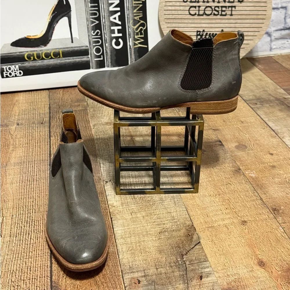 Kork Ease Kit Boots Chelsea 10 Women Ankle Gray Leather Distressed